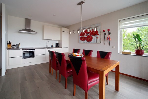 Medium property photo - Bergermeerstraat 99, 2493 XG Den Haag