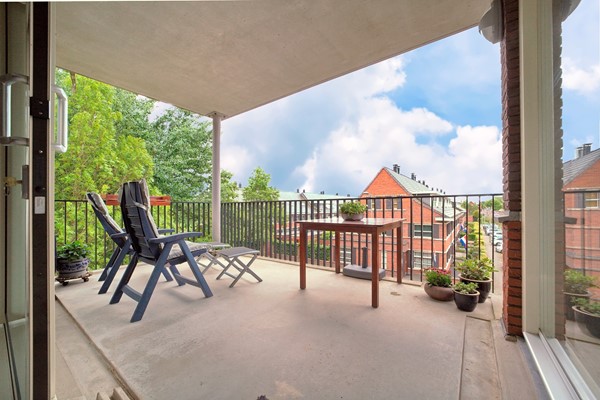 Medium property photo - Bergermeerstraat 99, 2493 XG Den Haag