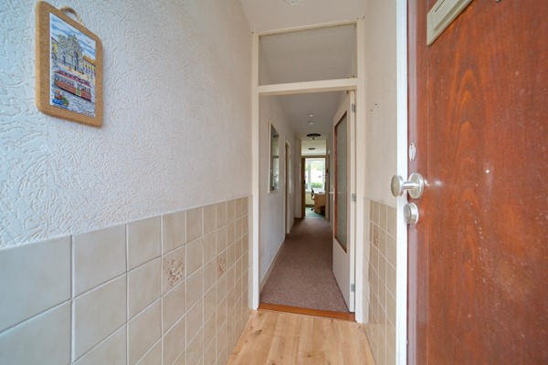 Medium property photo - Tienhovenselaan 27, 2574 SW The Hague
