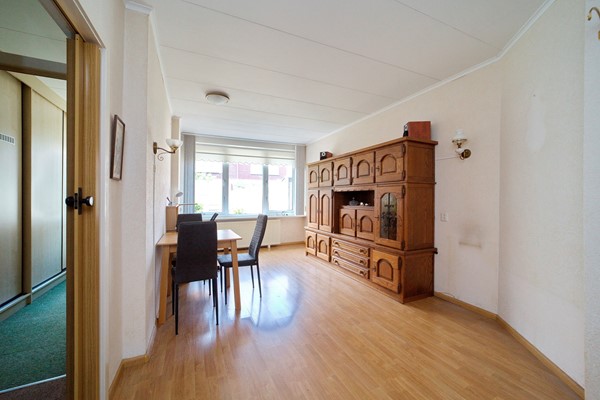 Medium property photo - Tienhovenselaan 27, 2574 SW The Hague
