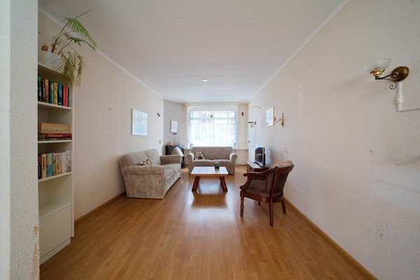 Medium property photo - Tienhovenselaan 27, 2574 SW The Hague