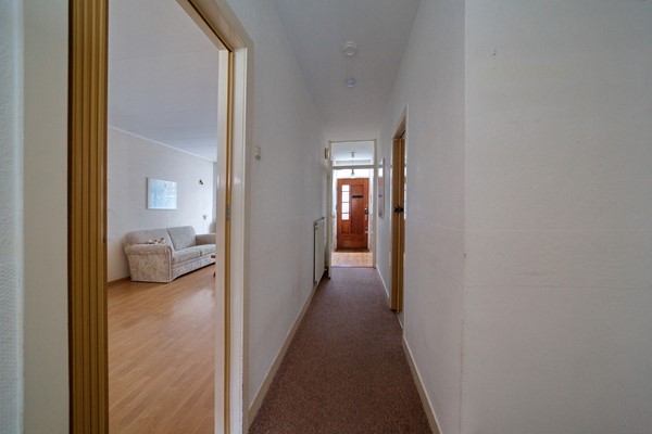 Medium property photo - Tienhovenselaan 27, 2574 SW The Hague