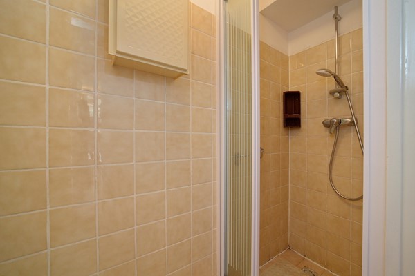 Medium property photo - Tienhovenselaan 27, 2574 SW The Hague
