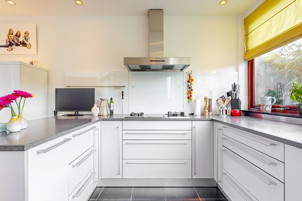 Medium property photo - Stationsweg 34, 1431 EG Aalsmeer