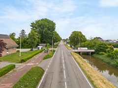 05.jpg