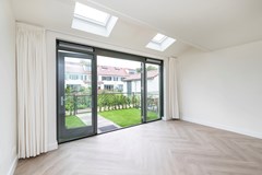 New for rent: Krommehoekstraat 16, 1104 KV Amsterdam