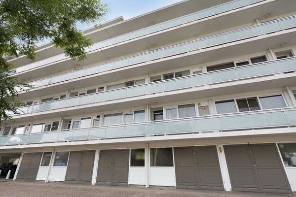 Medium property photo - Maarten Lutherweg 117, 1185 AL Amstelveen