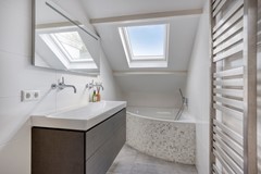 New for sale: Mr. Troelstralaan 24, 1181 VE Amstelveen