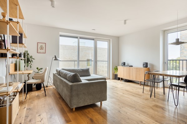 Medium property photo - Nida Senffstraat 153, 1095 MX Amsterdam