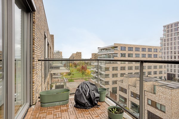 Medium property photo - Nida Senffstraat 153, 1095 MX Amsterdam