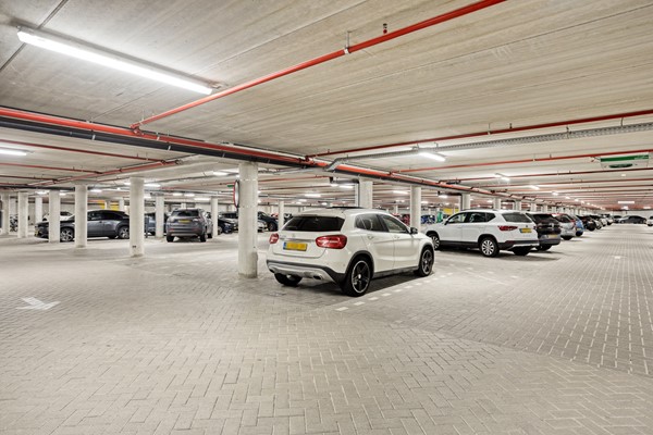 Medium property photo - Nida Senffstraat 153, 1095 MX Amsterdam