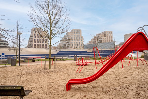 Medium property photo - Nida Senffstraat 153, 1095 MX Amsterdam