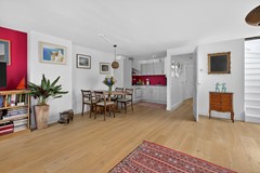 Sold subject to conditions: Van Ostadestraat 220-4, 1073 TT Amsterdam