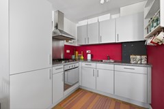 Sold subject to conditions: Van Ostadestraat 220-4, 1073 TT Amsterdam