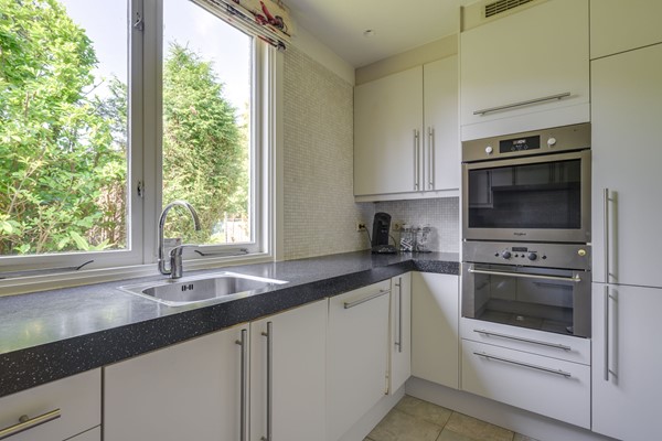 Medium property photo - Veursestraatweg 124A, 2265 CH Leidschendam