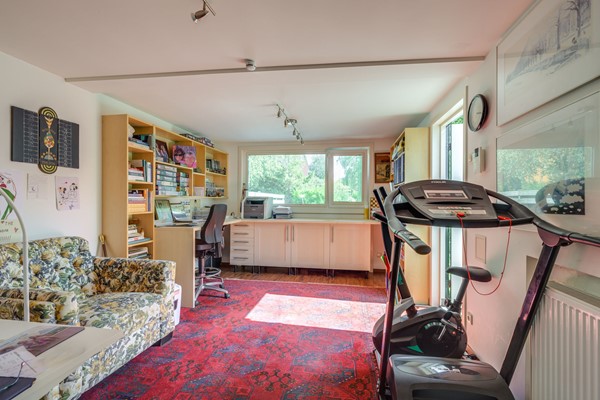 Medium property photo - Veursestraatweg 124A, 2265 CH Leidschendam