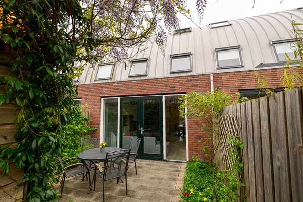 Medium property photo - Spaarwaterhof 24, 2593 RS The Hague