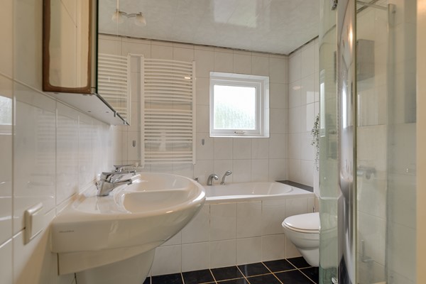 Medium property photo - Alexander Adamskistraat 1, 2251 RT Voorschoten