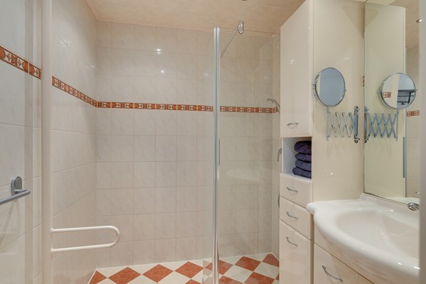 Medium property photo - Smaragdhorst 100, 2592 RS Den Haag