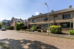 Verkocht onder voorbehoud: Essenlaan 64, 2172 BX Sassenheim