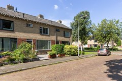 Verkocht onder voorbehoud: Essenlaan 64, 2172 BX Sassenheim