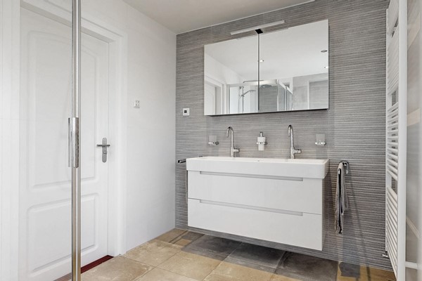 Medium property photo - W. Warnaarlaan 66, 2172 JA Sassenheim