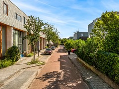 Onder bod: Rozenkwartsstraat 13, 2332 GL Leiden