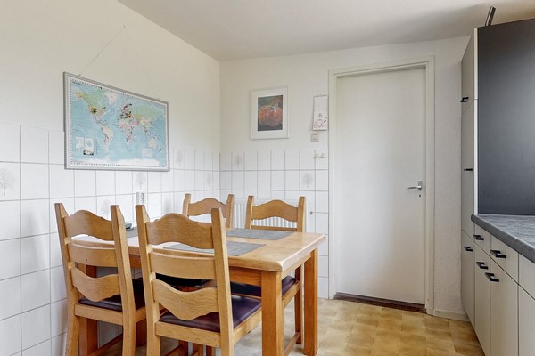 Medium property photo - Wasbeeklaan 5, 2361 HG Warmond