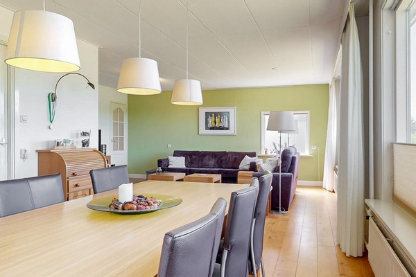 Medium property photo - Wasbeeklaan 5, 2361 HG Warmond