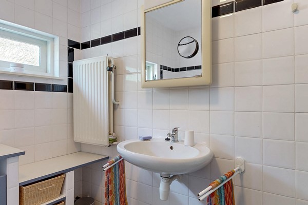 Medium property photo - Wasbeeklaan 5, 2361 HG Warmond