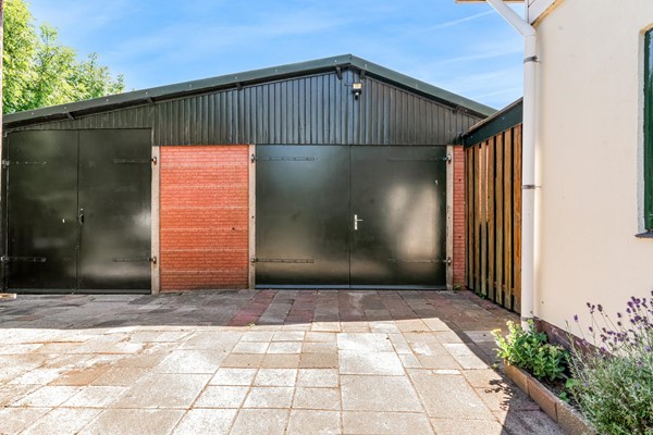 Medium property photo - Wasbeeklaan 5, 2361 HG Warmond