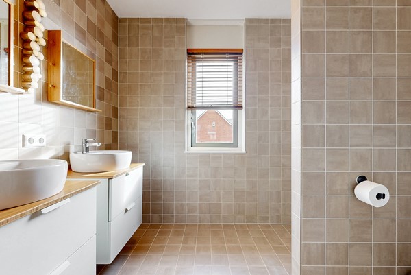 Medium property photo - Taxushaag 18, 2216 AA Voorhout