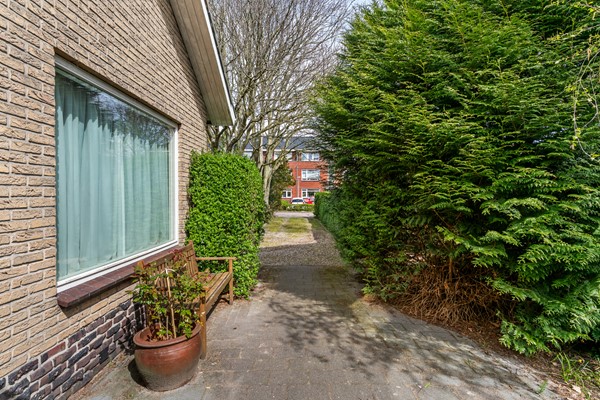 Medium property photo - Van der Weijdenlaan 9, 2211 JK Noordwijkerhout