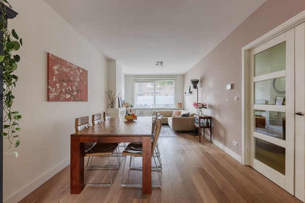 Medium property photo - Loudonstraat 16, 2593 RW Den Haag