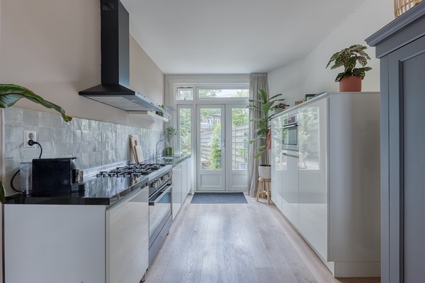 Medium property photo - Loudonstraat 16, 2593 RW Den Haag