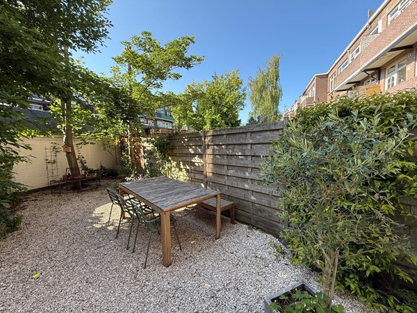 Medium property photo - Loudonstraat 16, 2593 RW Den Haag