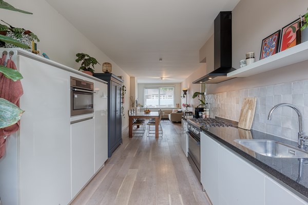 Medium property photo - Loudonstraat 16, 2593 RW Den Haag