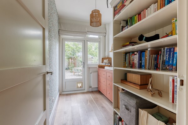 Medium property photo - Loudonstraat 16, 2593 RW Den Haag