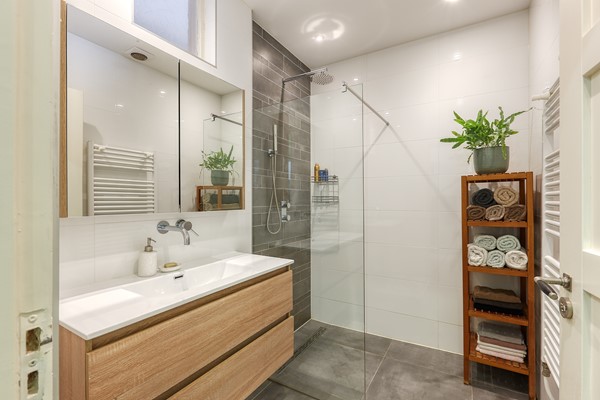Medium property photo - Loudonstraat 16, 2593 RW Den Haag