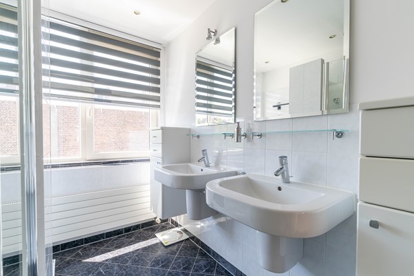 Medium property photo - Gentsestraat 77, 2587 HL Den Haag