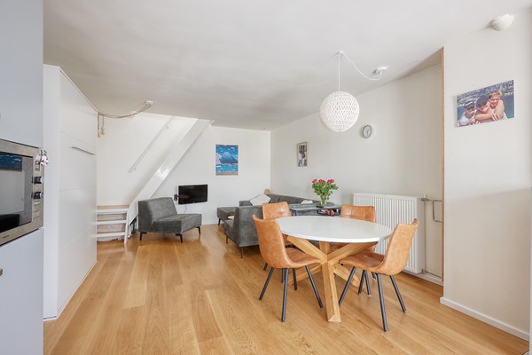 Medium property photo - IJmuidenstraat 39, 2586 TZ Den Haag