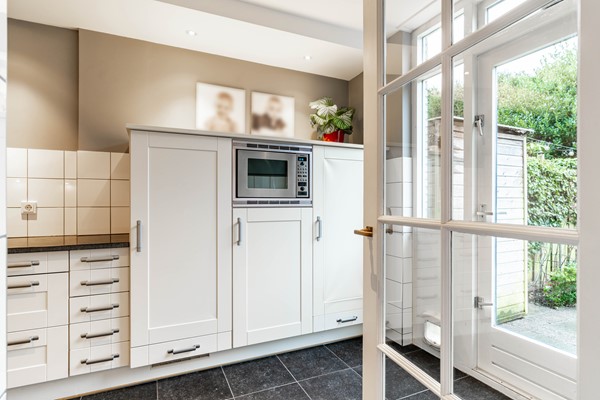 Medium property photo - Ursulaland 85, 2591 GV Den Haag