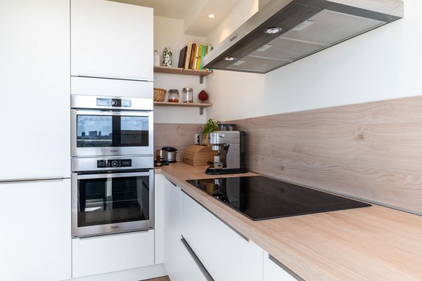 Medium property photo - Haverkamp 188, 2592 BL Den Haag