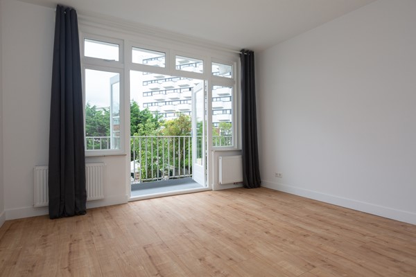 Medium property photo - Gevers Deynootweg 113A, 2586 HJ Den Haag