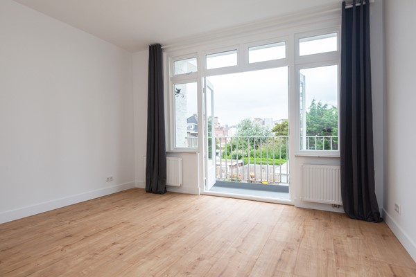 Medium property photo - Gevers Deynootweg 113A, 2586 HJ Den Haag