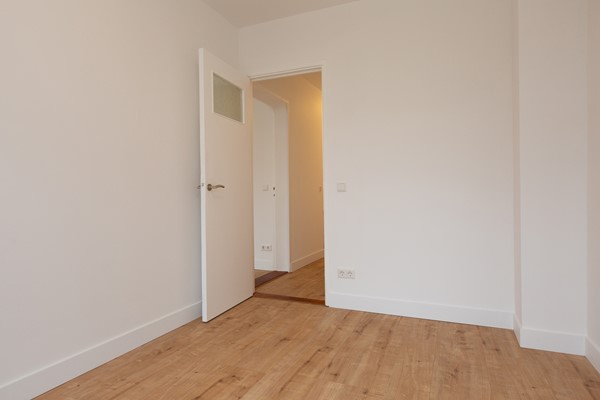 Medium property photo - Gevers Deynootweg 113A, 2586 HJ Den Haag