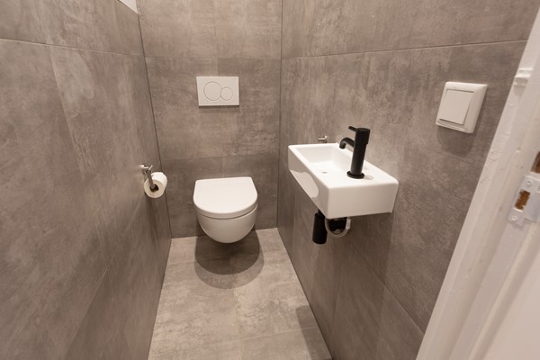 Medium property photo - Gevers Deynootweg 113A, 2586 HJ Den Haag