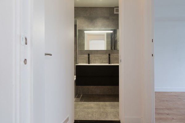 Medium property photo - Gevers Deynootweg 113A, 2586 HJ Den Haag