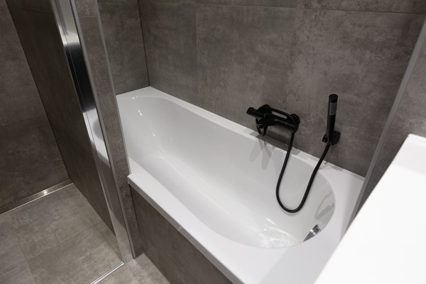 Medium property photo - Gevers Deynootweg 113A, 2586 HJ Den Haag