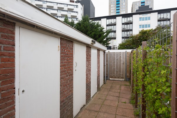 Medium property photo - Gevers Deynootweg 113A, 2586 HJ Den Haag